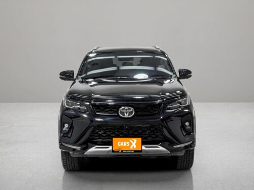 2024-toyota-fortuner-2-4-leader-v-1n0056-slide-thumbnail-0