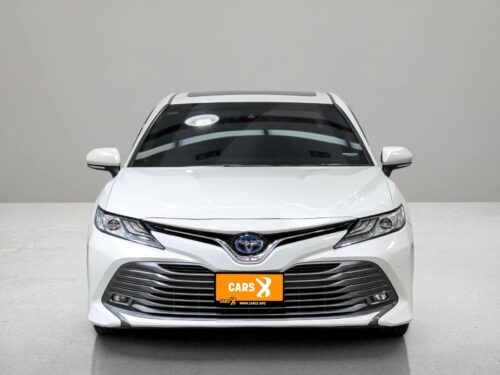 2019-toyota-camry-2-5-hybrid-premium-1p2631-slide-thumbnail-1
