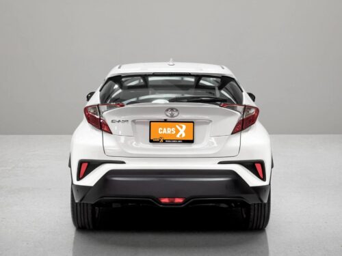2018-toyota-c-hr-1-8-mid-1s1310-slide-thumbnail-2