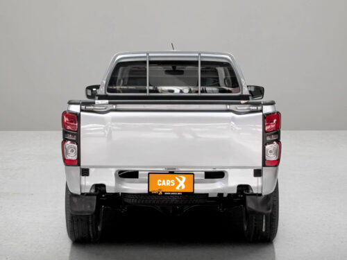 2022-isuzu-d-max-3-0-s-4wd-1p2485-slide-thumbnail-2