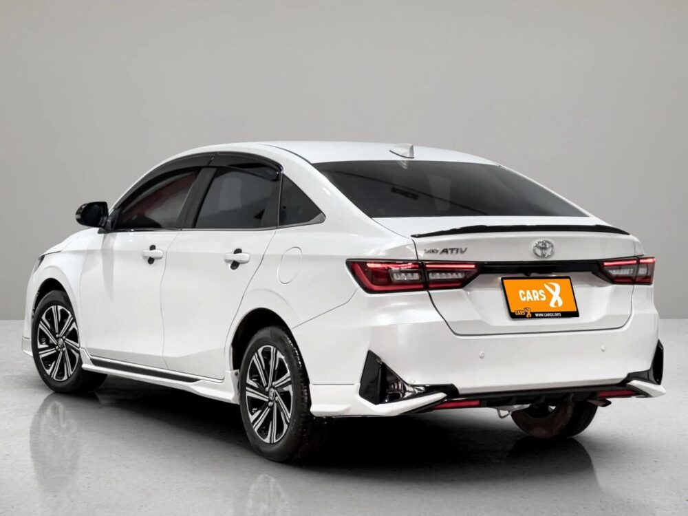 2023 TOYOTA YARIS ATIV 1.2 PREMIUM LUXURY  [1C0063] - 4