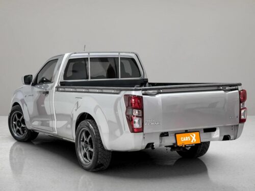 2023-isuzu-d-max-3-0-s-1c0057v-slide-thumbnail-2