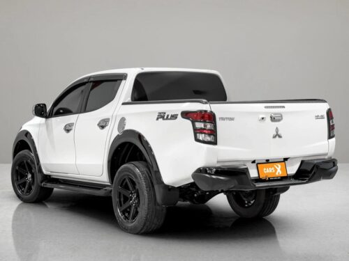 2017-mitsubishi-triton-2-4-gls-limited-plus-1a0033v-slide-thumbnail-3