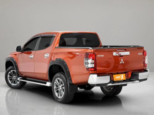 2019-mitsubishi-triton-2-4-gt-premium-plus-1n0066-slide-thumbnail-3