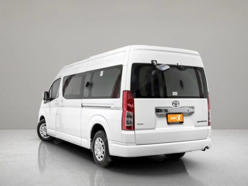 2020-toyota-commuter-2-8-1p2528-slide-thumbnail-3