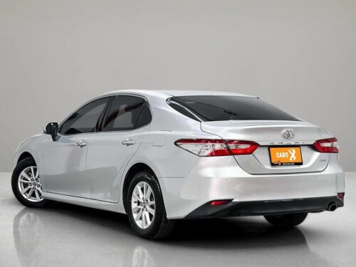 2020-toyota-camry-2-0-g-1d0019-slide-thumbnail-3