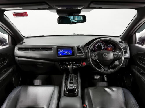 2019-honda-hr-v-1-8-rs-1s1246v-slide-thumbnail-4