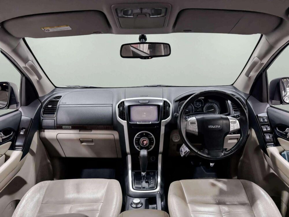 2017 ISUZU MU-X 3.0 DVD Navi. 4x4  [1P2590] - 5