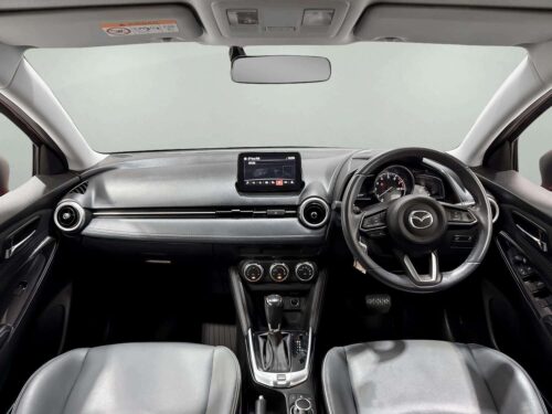 2020-mazda-2-1-3-s-leather-1n0059-slide-thumbnail-4