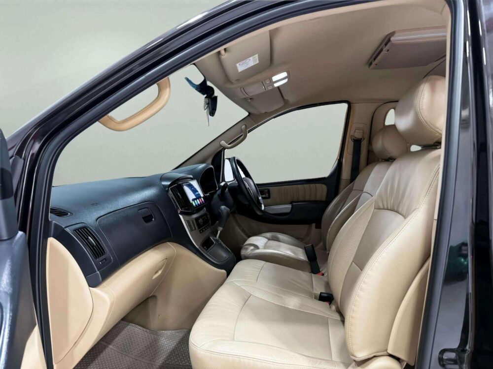 2017 HYUNDAI H-1 2.5 ELITE  [9P0948V] - 6
