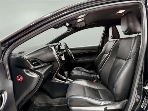2020-toyota-yaris-1-2-sport-premium-1s1303-slide-thumbnail-5