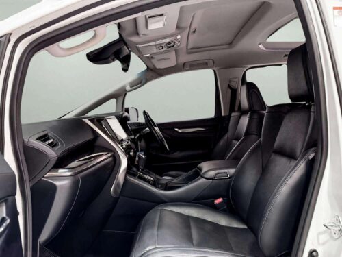2019-toyota-alphard-2-5-s-c-package-1p2612-slide-thumbnail-3