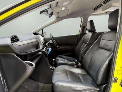 2020-toyota-sienta-1-5-v-1t0021v-slide-thumbnail-5