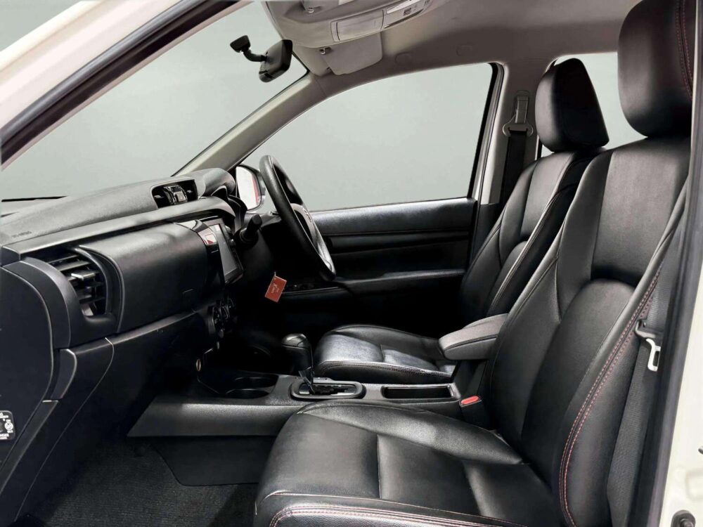 2022 TOYOTA HILUX REVO 2.4 Z EDITION ENTRY  [1D0030V] - 6