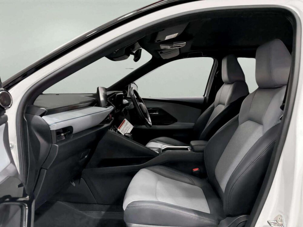 2024 TOYOTA YARIS CROSS 1.5 HEV PREMIUM LUXURY [1N0057V] - 4