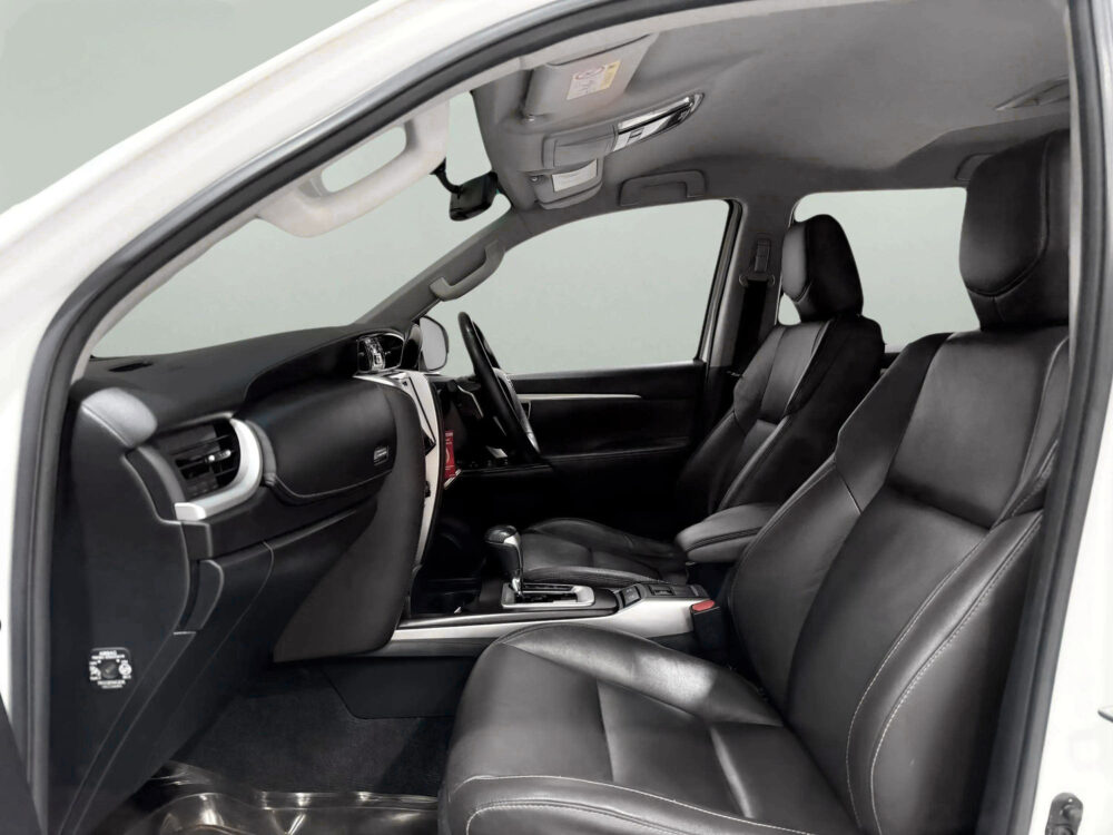 2018 TOYOTA FORTUNER 2.4 V  [1P2635V] - 6