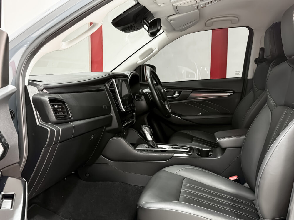 2023 ISUZU MU-X 3.0 ULTIMATE (PHANTOM COLLECTION)  [1D0015] - 6