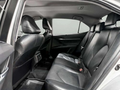 2020-toyota-camry-2-0-g-1a0030-slide-thumbnail-6