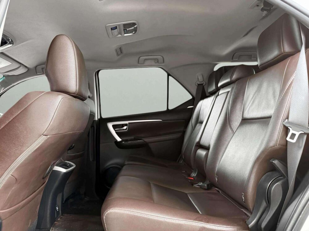 2018 TOYOTA FORTUNER 2.4 V  [1P2635V] - 7