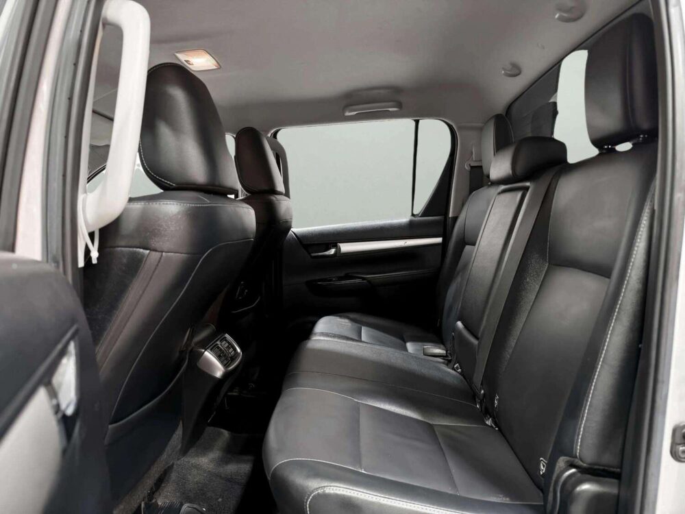 2020 TOYOTA HILUX REVO 2.8 G 4WD [1A0029] - 6
