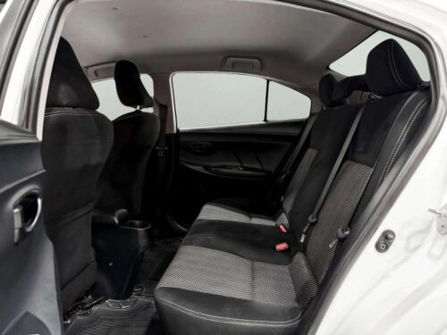 2016-toyota-vios-1-5-j-1a0026-slide-thumbnail-5