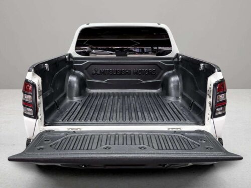 2017-mitsubishi-triton-2-4-gls-limited-plus-1a0033v-slide-thumbnail-7