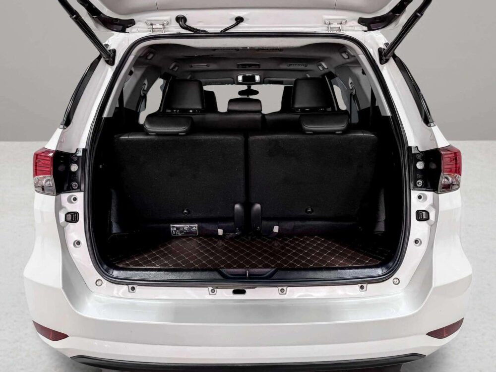 2019 TOYOTA FORTUNER 2.4 V  [1N0064V] - 8