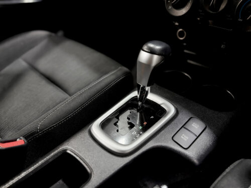 2021-toyota-hilux-revo-2-4-z-edition-mid-1n0060-slide-thumbnail-7
