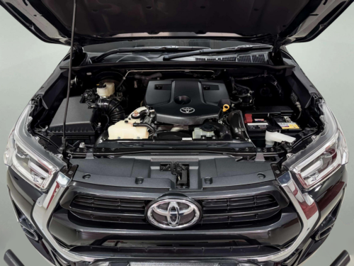 2022-toyota-hilux-revo-2-4-mid-prerunner-1a0031v-slide-thumbnail-8