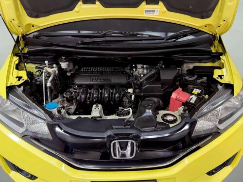2015-honda-jazz-1-5-sv-1t0019v-slide-thumbnail-7
