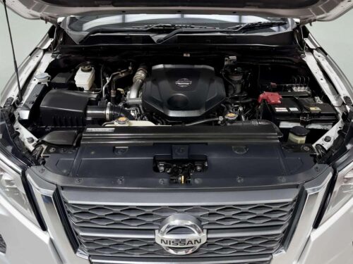 2021-nissan-navara-2-3-vl-4wd-1s1261-slide-thumbnail-8