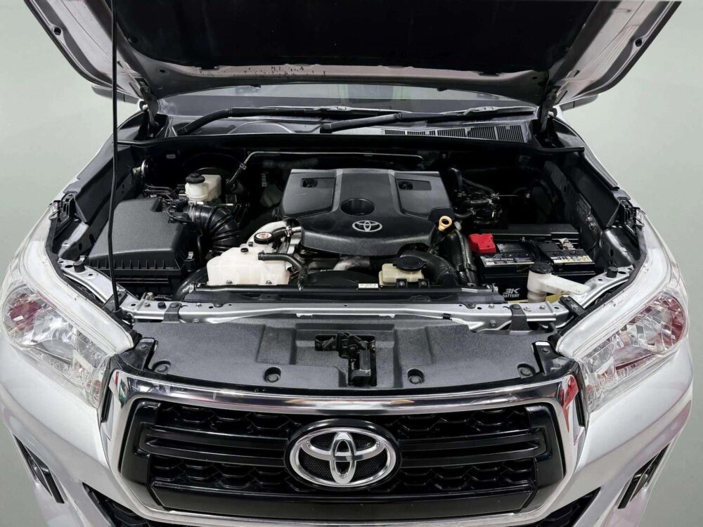 2020 TOYOTA HILUX REVO 2.4 E PRERUNNER [1P2610] - 8