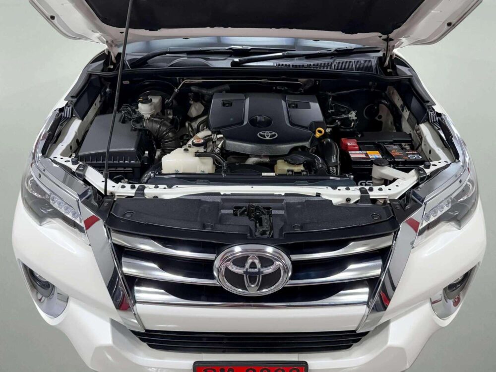 2019 TOYOTA FORTUNER 2.4 V  [1N0064V] - 9