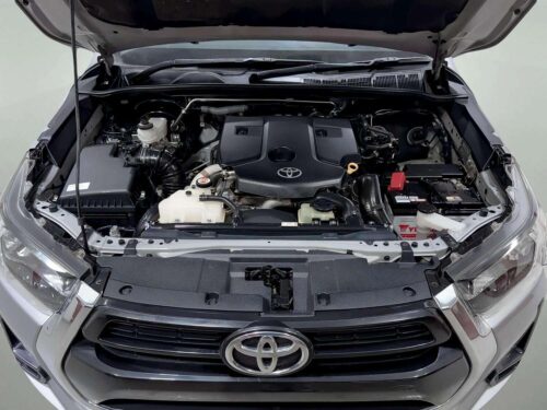 2021-toyota-hilux-revo-2-4-z-edition-mid-1n0060-slide-thumbnail-8
