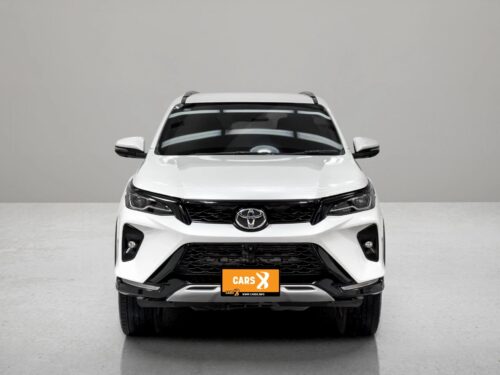 2022-toyota-fortuner-2-4-leader-v-1d0043-slide-thumbnail-1
