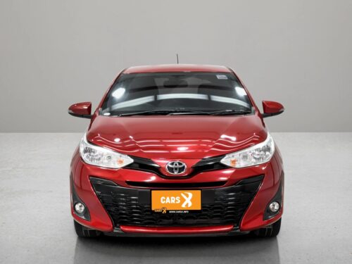 2018-toyota-yaris-1-2-e-1c0073v-slide-thumbnail-1