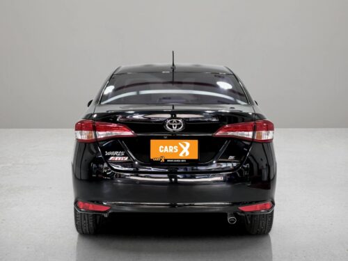 2018-toyota-yaris-ativ-1-2-e-1t0031-slide-thumbnail-2