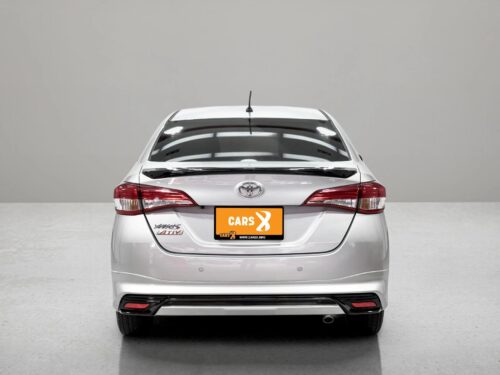2021-toyota-yaris-ativ-1-2-sport-1s1311-slide-thumbnail-2