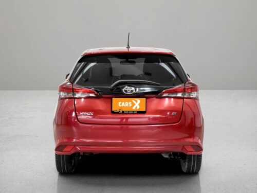 2018-toyota-yaris-1-2-e-1c0073v-slide-thumbnail-2