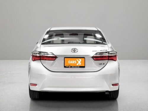 2018-toyota-corolla-altis-1-6-g-1a0040v-slide-thumbnail-2