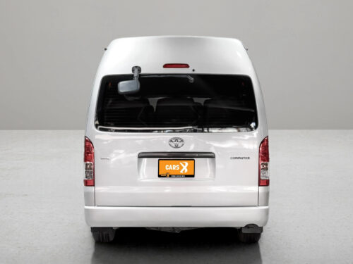 2017-toyota-commuter-3-0-d4d-1d0060-slide-thumbnail-2