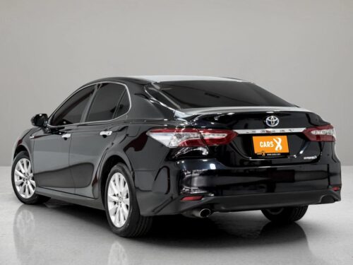 2019-toyota-camry-2-5-hybrid-premium-1p2658v-slide-thumbnail-3