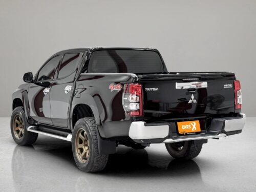 2022-mitsubishi-triton-2-4-gt-premium-double-cab-4wd-1a0038v-slide-thumbnail-3