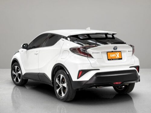 2019-toyota-c-hr-1-8-hv-mid-1a0037v-slide-thumbnail-3