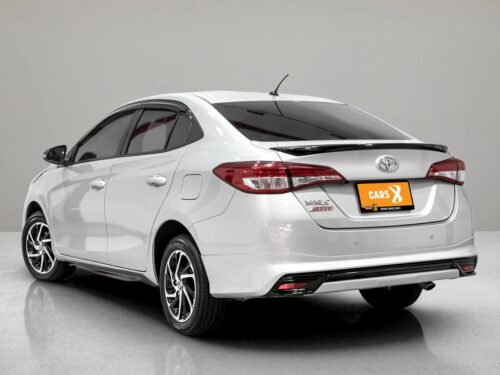2021-toyota-yaris-ativ-1-2-sport-1s1311-slide-thumbnail-3