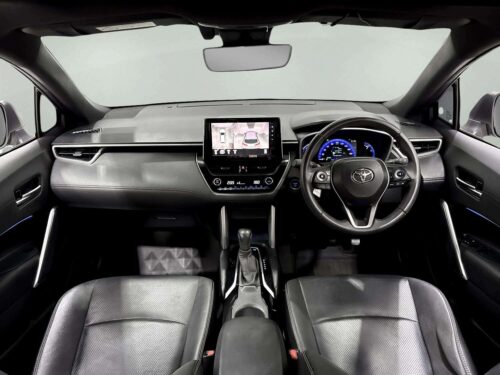 2021-toyota-corolla-cross-1-8-hybrid-premium-safety-1d0074-slide-thumbnail-4