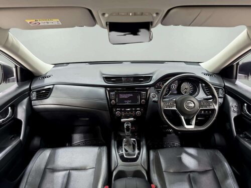 2020-nissan-x-trail-2-0-v-hybrid-4wd-1d0054v-slide-thumbnail-4