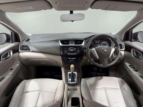 2017-nissan-sylphy-1-6-v-1n0077-slide-thumbnail-4