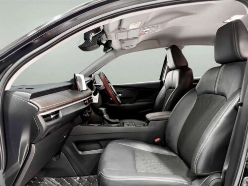 2023-toyota-yaris-ativ-1-2-premium-1n0084v-slide-thumbnail-5