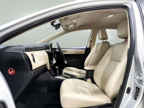 2018-toyota-corolla-altis-1-6-g-1a0040v-slide-thumbnail-5